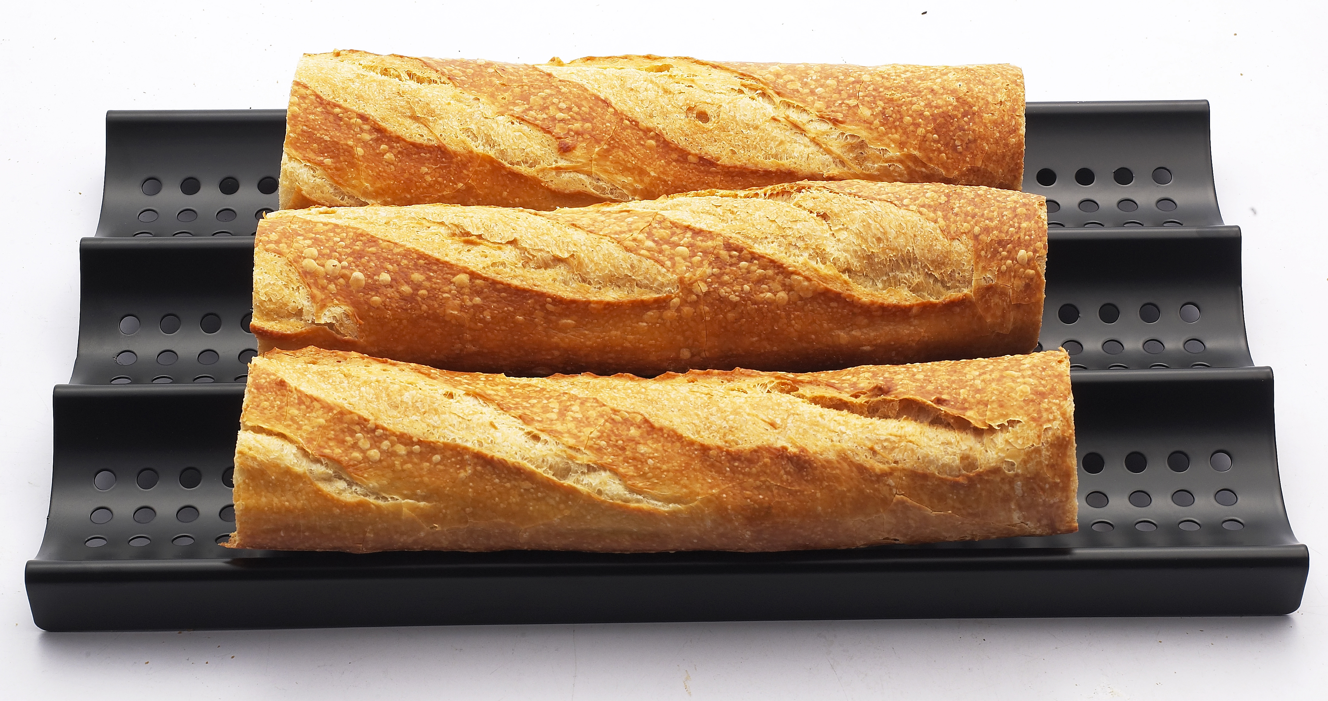 BBQ 870002 3-Loaf Perforated Baguette French Bread Pan, Nonstick, 16 by 9-Inches