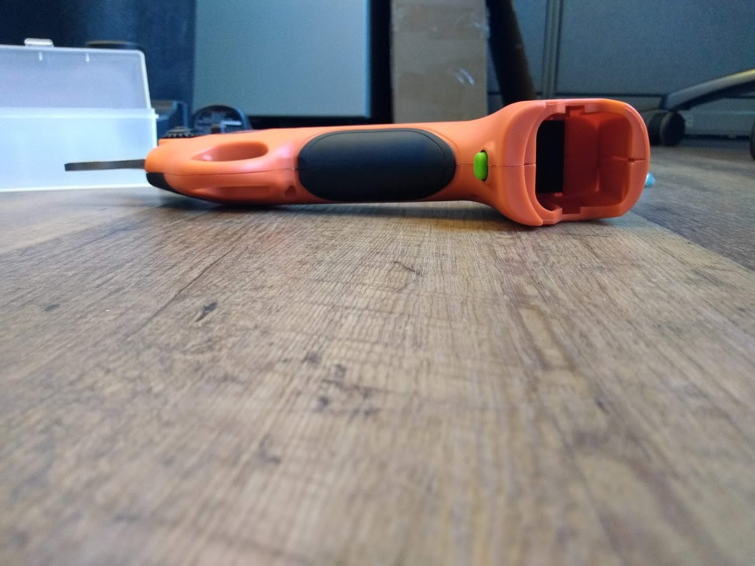 Zenport Cordless Pruner EP108 ePruner Small Battery Powered Electric Pruner, 1-Inch Cut
